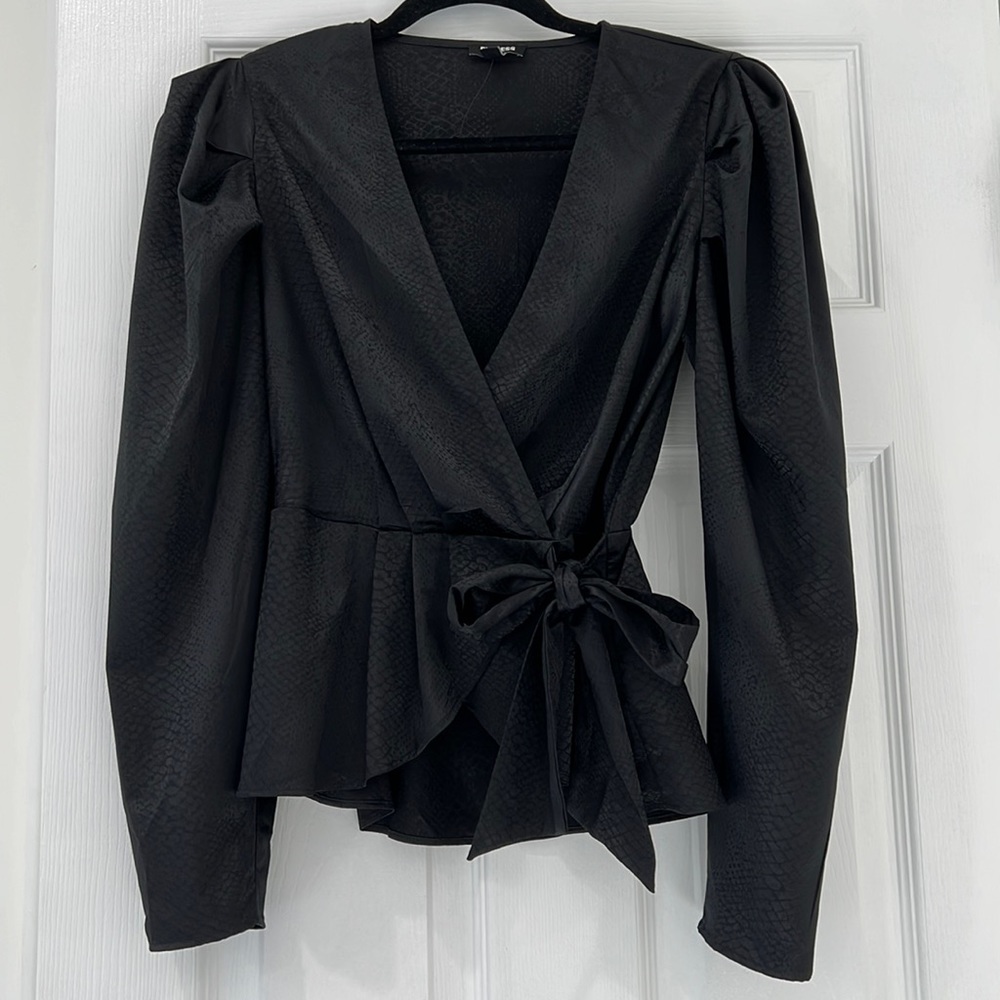 Express top never worn